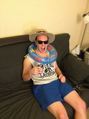 bon_swag's profile picture. hugs not drugs