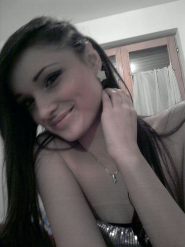 LilyHenderson4's profile picture. 