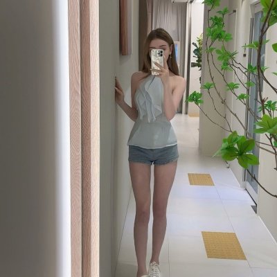 功している人はみな、途中であまり道を変えていない。いろんな困难があっても志を失わず、最后までやり遂げた人が概して成功している。