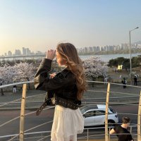 Flora (@smirckingogcl) 's Twitter Profile