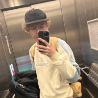 Simon (@simsoro) 's Twitter Profile