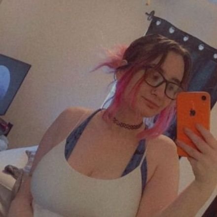 lily_marth72668's profile picture. 