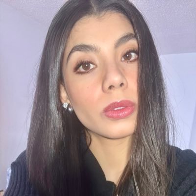 regianaya's profile picture. 🛞🏎️🐈📚🌱🎀👩🏻‍⚕️♓️