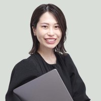 日高りょう| スタートアップ企業の秘書 | 書く人 (@ryodesign_) 's Twitter Profile