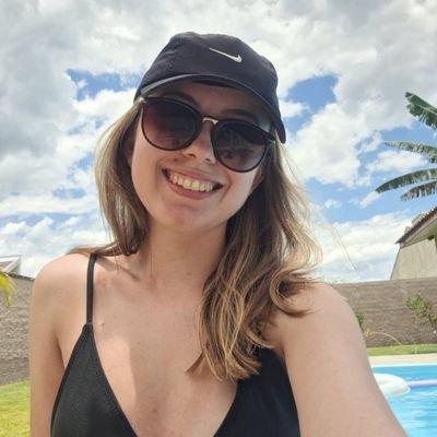 HeloCosta22's profile picture. 🦋