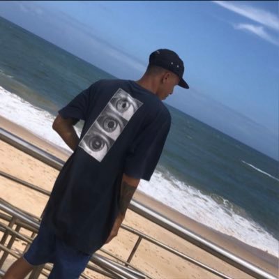 edcarlosttt's profile picture. Designer Gráfico • Web Design • Desenvolvedor Front-End • Programador JAVASCRIPT