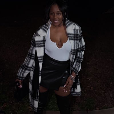 reneeali1205's profile picture. 