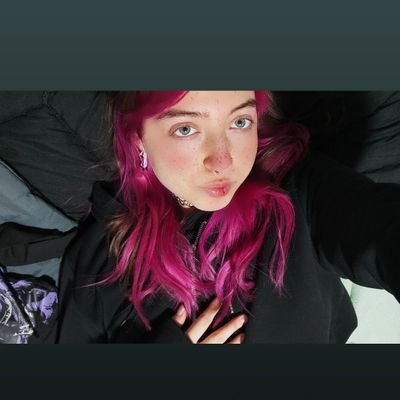 I been fucked up since a kid. •21 yo •Any pronouns✌🏻