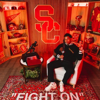 Eli Sanders Profile