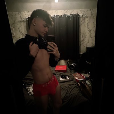 18+ ONLY 🚫🚫 manc & cheshire 👻 Snapchat - owenb112 (18+ ONLY) https://t.co/ZFcKjAvrgm