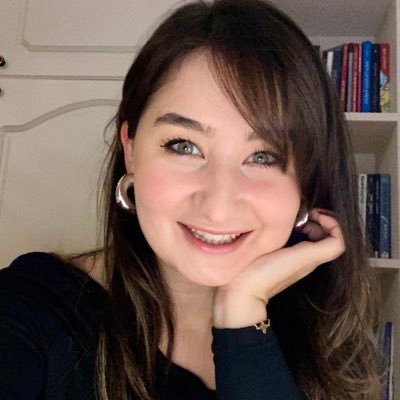cemrementese's profile picture. Clinical Psychologist 📌Aile ve Çift Terapisi 📌Pozitif Psikoterapi📌 EMDR Terapisi