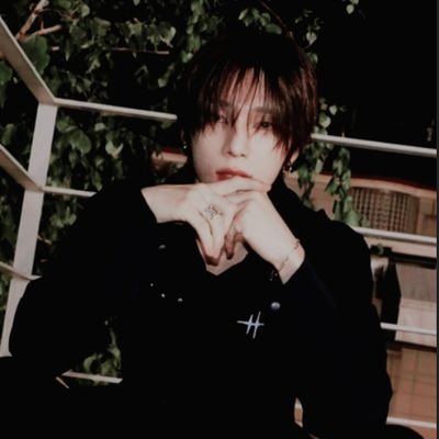 방찬 ˖˙  ─ i'll give you all my life, my seasons