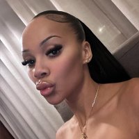 one:one (@novathaog) 's Twitter Profile Photo