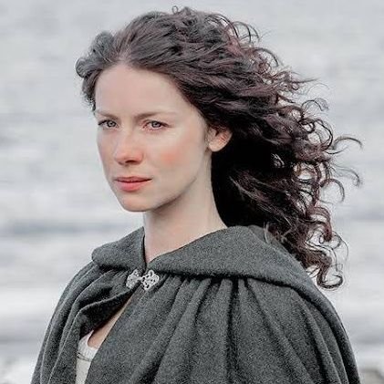 Lady_Midnight20's profile picture. Apaixonada por livros e certos (muitos) mocinhos literários escritos por mulheres