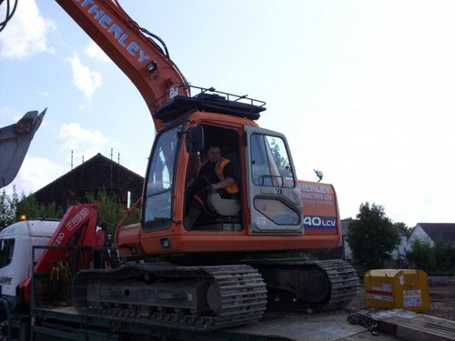 demodigger's profile picture. live know pay later!!