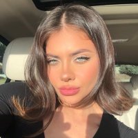 E🍑 (@peeachezzzz) Twitter profile photo