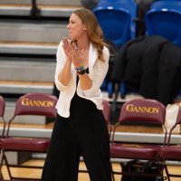 Lo Hoyer (@mrscoachhoyer) 's Twitter Profile Photo Lo Hoyer (@mrscoachhoyer) 's Twitter Profile Photo