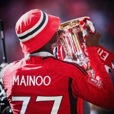 simondaws1989's profile picture. MUFC. for the love not the glory! ❤️ new account! PEAKY!