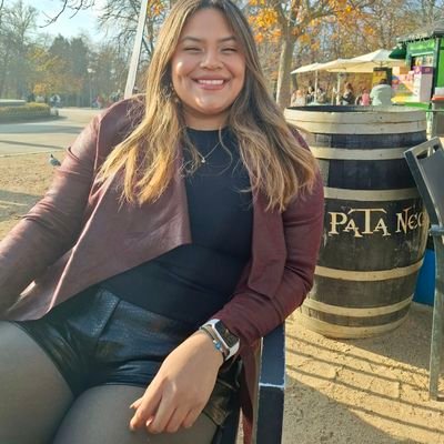 musclemommyog's profile picture. #WomenInSTEM Daddy is a state of mind. - Pedro Pascal    I'm your daddy.