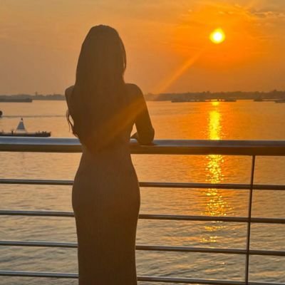 619zlUM1BhMIbn4's profile picture. 