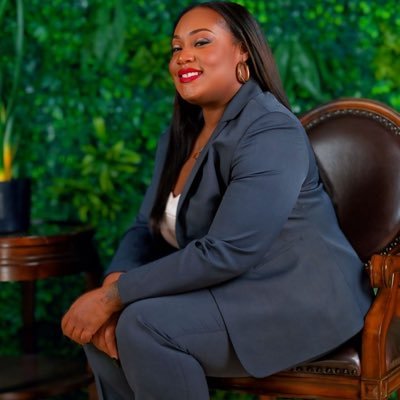 Davison Avenue Intermediate School Social Worker