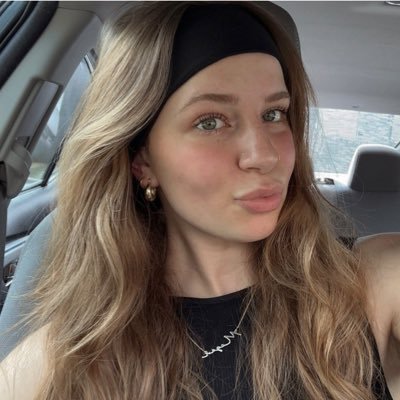 megsteinhauser's profile picture. 