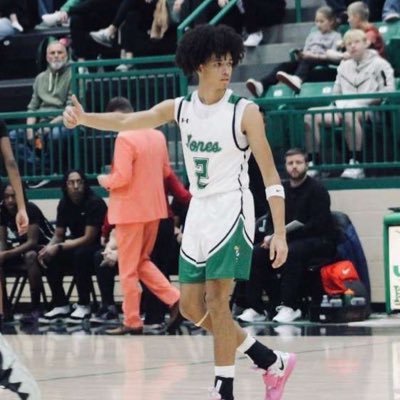 Jones OK Highschool📍 class 2027🏫 6”1position Guard 🏀AAU email - Michaelberry112008@gmail.com. Instagram-michaelberry0. #4059068913