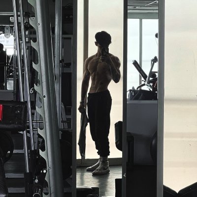 aadilreza_05's profile picture. Gnoma Anoma (🧙‍♂️,🧙‍♂️) gnoma
FN8QH9GV