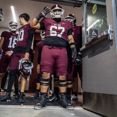 @mtsacfootball LG/C/RG 6’1 295 I AA in June 2025 I 3x2 1st Team all Conference 🏆 I NCAA ID# 2501487323 #SACDAWG