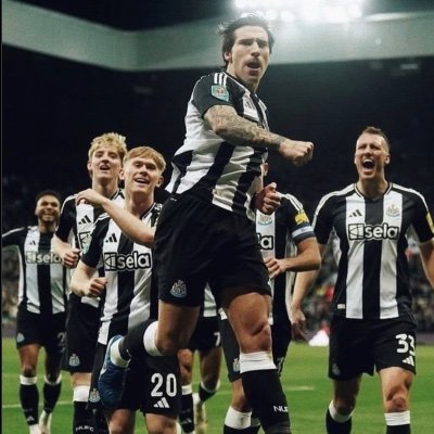 NUFC Platinum Club ⚫️⚪️
Lover of all things Newcastle United.
