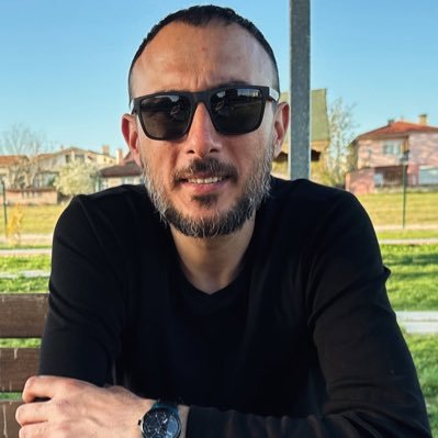 uTKueu's profile picture. 