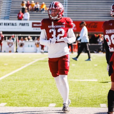 josetouron3's profile picture. DB @Umassfootball