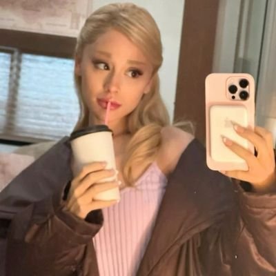 sunshineeesunyy's profile picture. my eternal sunshine ~~~~~