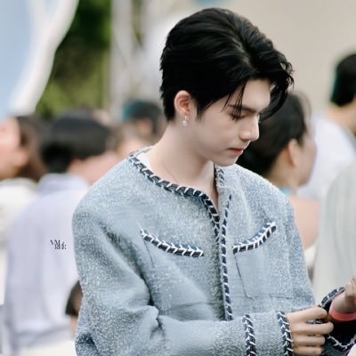 rasya642277019's profile picture. netjj