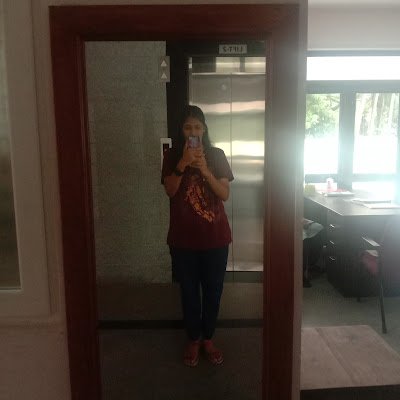 Nivethitha1050's profile picture. chemist