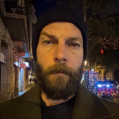 jimakpas's profile picture. Αντιδράς σε οτι νομίζεις πως σκέφτομαι επειδή νομίζεις πως σκέφτομαι όπως εσυ,ειναι προσβλητικό κ ενοχλητικό