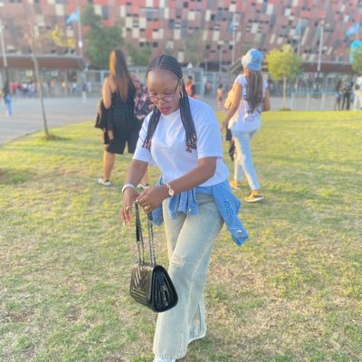 I'm a Communications practitioner and aspiring author. A lively soul, my life makes more sense when I'm laughing. ! https://t.co/gWqlLjIXRs