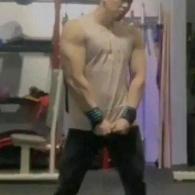 cong_sen81555's profile picture. 