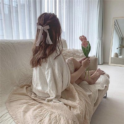 漫画の編集とかに携わりたいと思ってる女子高生です。ひきこもりだけどそういうのは好き。ちゃんと会える人は当日の服装の写真お願いします!写真要求する人は無視しますおデブだけどおっぱいには自信あり◇積極的にきてくれる方・鍵垢NG・35歳▶https://t.co/OChVz6zarj