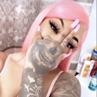 β¦ (@m3glanie) 's Twitter Profile