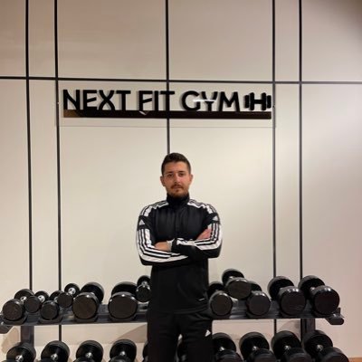 Yüzme Antrenörü Fitness Antrenörü & Birebir Kişiye Özel Yüzme Ve Fitness Dersleri.