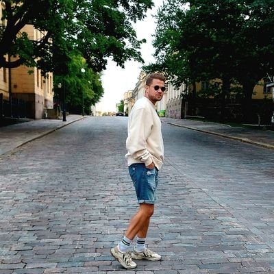 Autetaan toisiamme.
Yhteisöohjaaja yläkoulussa
Sählykoutsi @esportoilers Miehet akatemia/P22-P19