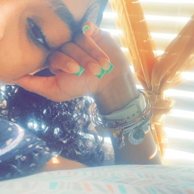 londonadelee's profile picture. 