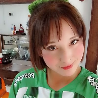 Enamorada Del Fútbol..De La Vida ....
Enamorada De Mi Verde 💚🤍💚🤍💚