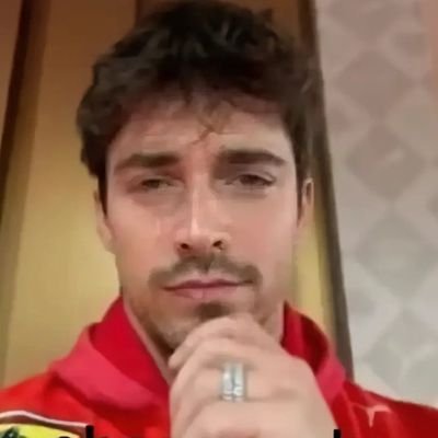 austraaliana's profile picture. @mclaren  .
   ⁸¹ ³ ⁵ ¹⁴