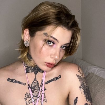 (21+) Baddie with the angel eyes ʚ♡ɞ instagram- saintangeleyes ✩ click the link to my OF 😋 https://t.co/Eg4TV1JZ2d