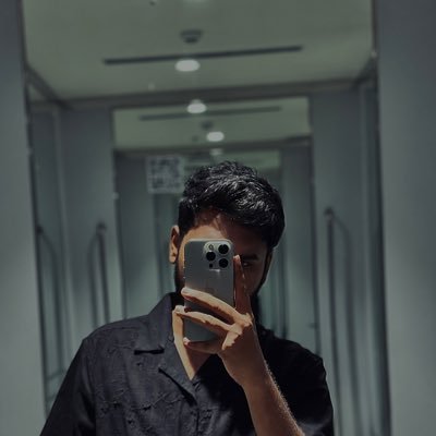 Full Stack Developer | React.js, Next.js, Flask | Building scalable, high-performance web apps with a focus on seamless user experiences. Let's connect!