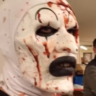 Legit1ne's profile picture. 🤡😞