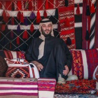 ( من كل ضد وضد تلقين فيني ) خذني على محمل الاستثناء فأنا لا أشبه البقية ..