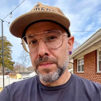 Technology • Design • Music • Prev Director of UX @ThinkGeek, Principal Product / Experience Architect @GameStop 👽🧑🏼🚀🧙🏼♂️